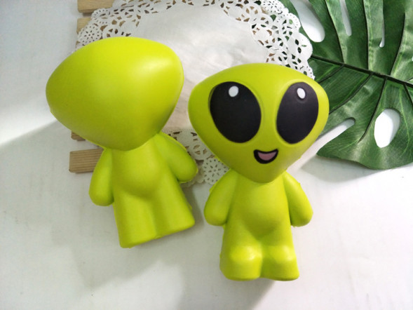 cквиш игрушка антистресс нло
