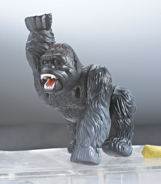 Горилла на радиоуправлении