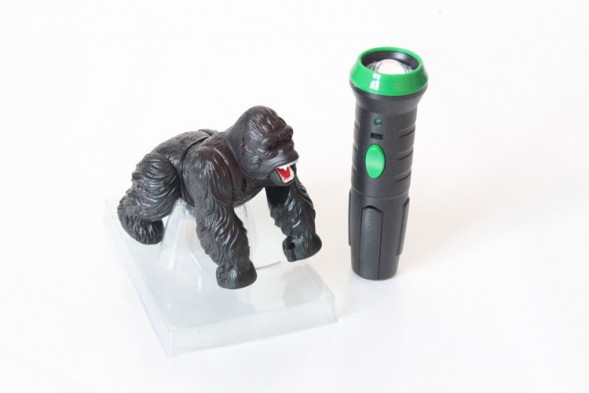 Горилла на радиоуправлении