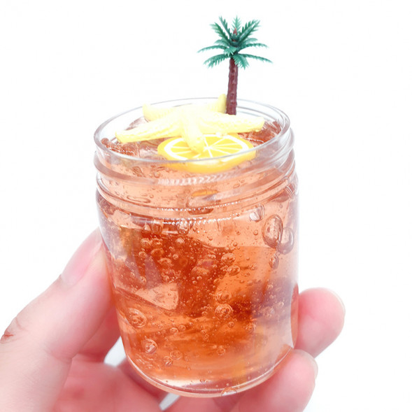 Слайм на пляже