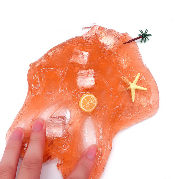 Слайм на пляже