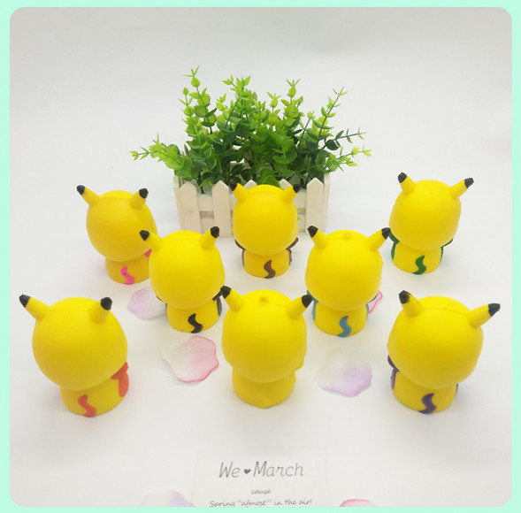 Сквиш игрушка антистресс пикачу