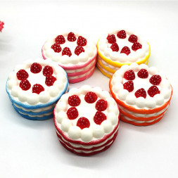 сквиш антистресс клубничный торт