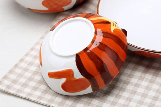 Детская керамическая посуда с бурундуком