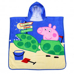 Полотенце-пончо Джордж на пляже