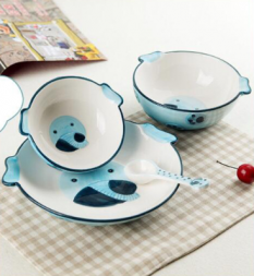 Детская керамическая посуда со слоном