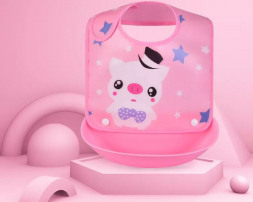 Детский нагрудник с пластиковым карманом поросенок