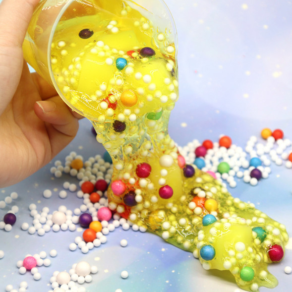 Слайм с цветными шариками и кубиками