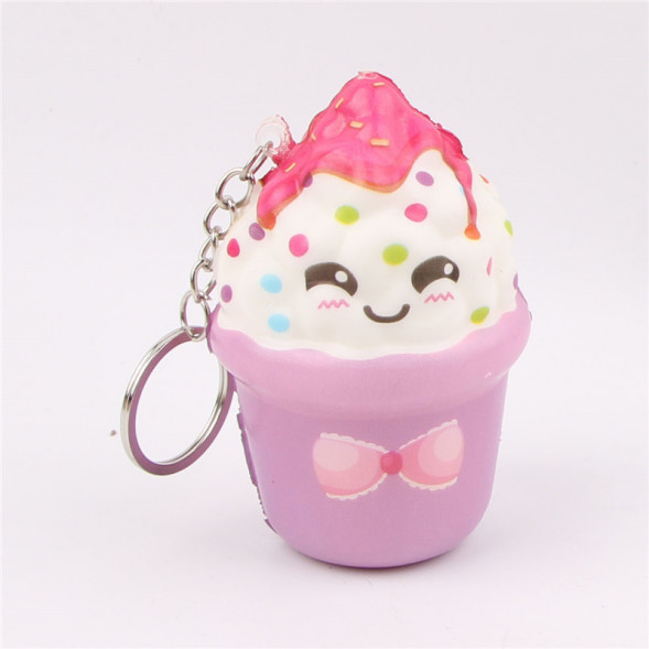 Сквиш игрушка антистресс брелок пирожное