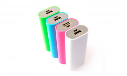 Мини Power Bank 5200 mAh-200