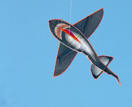 Воздушный змей акула