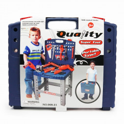 Игровой набор игрушечных инструментов в кейсе с верстаком и шуруповертом